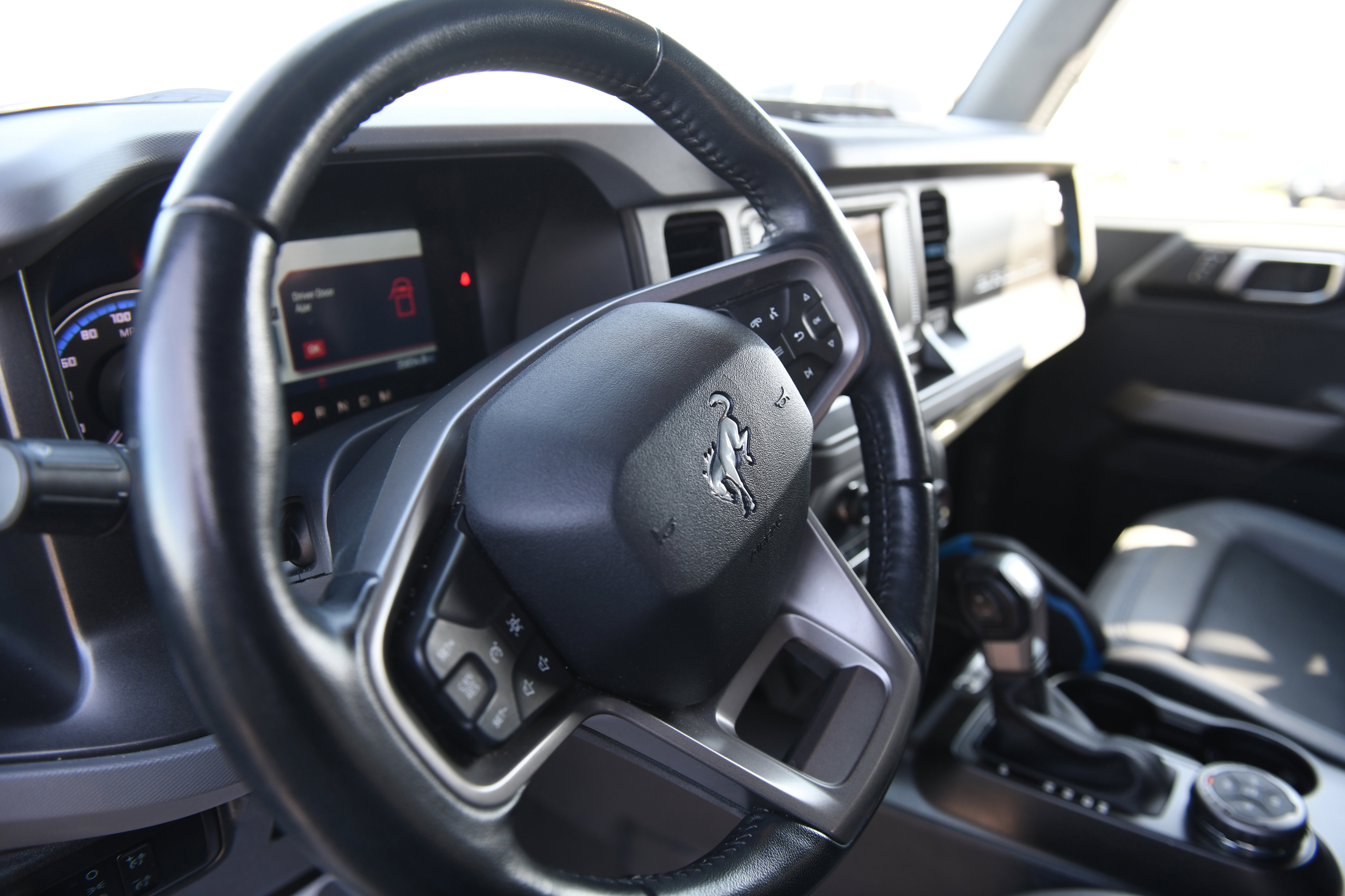 Used 2023 Ford Bronco Black Diamond w/ Sasquatch Package image 21