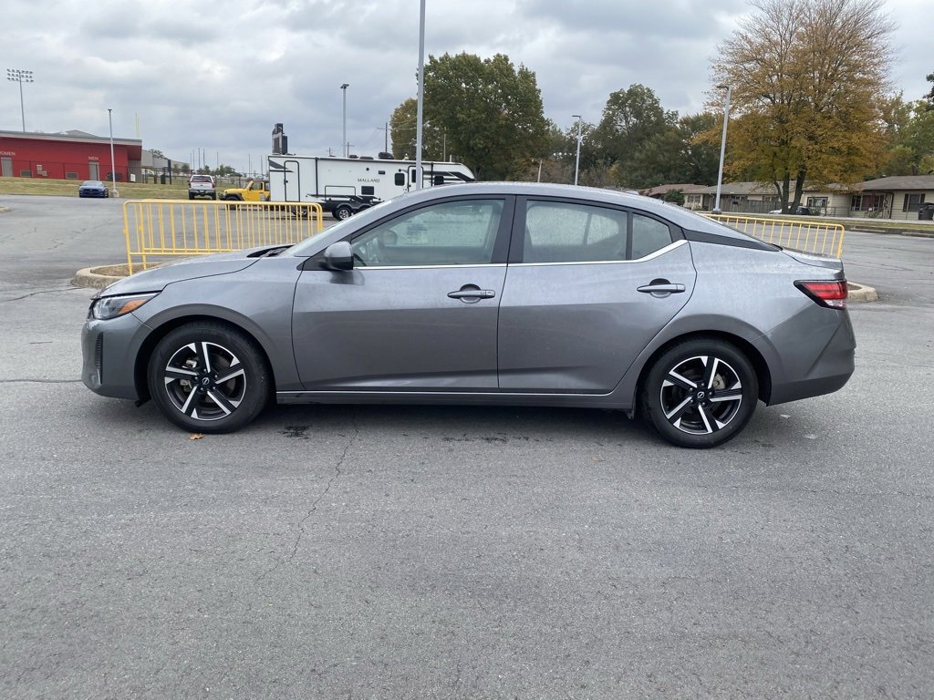 Used 2024 Nissan Sentra SV image 4