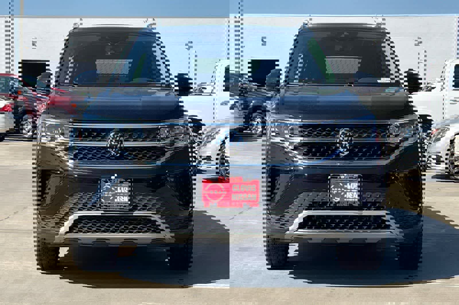 Used 2023 Volkswagen Taos SEL image 11