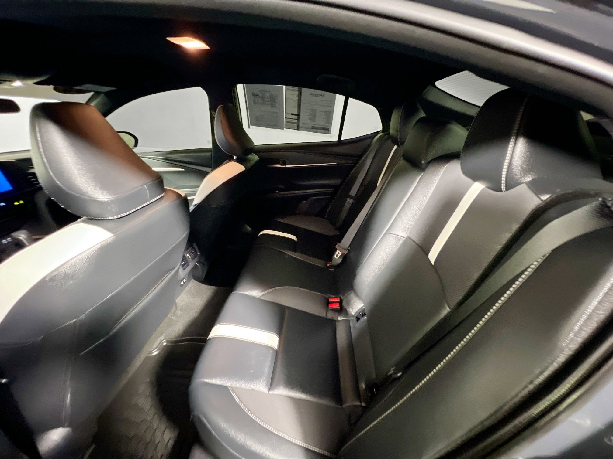 Used 2026 Toyota Camry SE FWD image 29