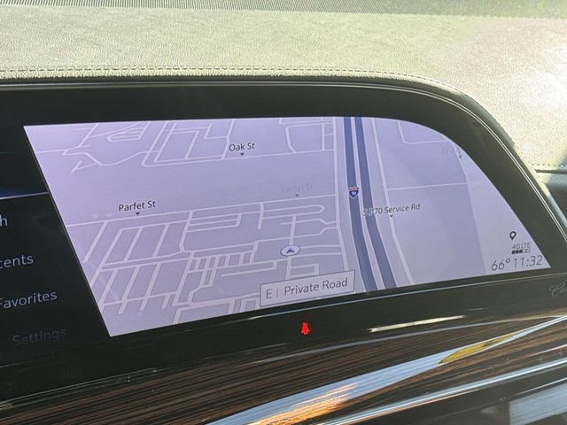 Certified 2022 Cadillac Escalade Premium Luxury image 17