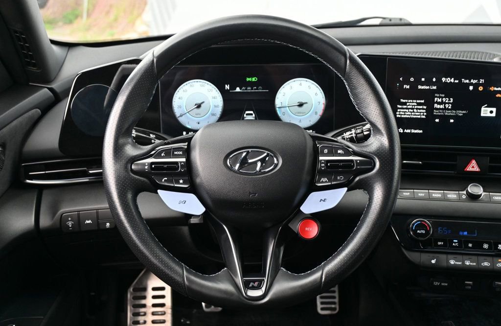 Used 2022 Hyundai Elantra N FWD image 13