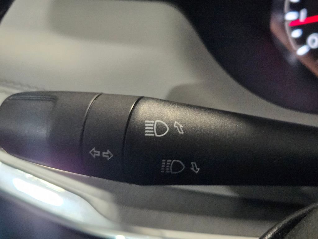 Used 2022 Jeep Compass Limited image 21