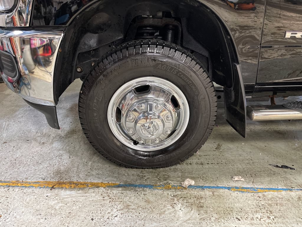 Used 2020 RAM 3500 Tradesman AWD/4WD image 11