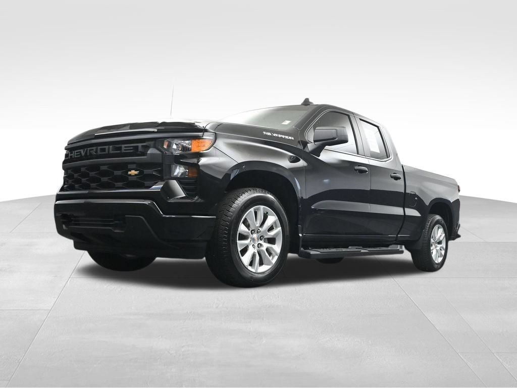 Used 2025 Chevrolet Silverado 1500 Custom RWD image 23