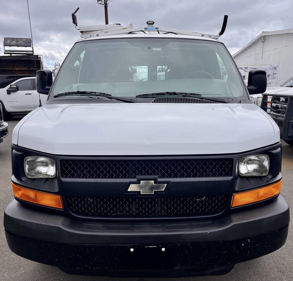 Used 2013 Chevrolet Express 2500 RWD image 8