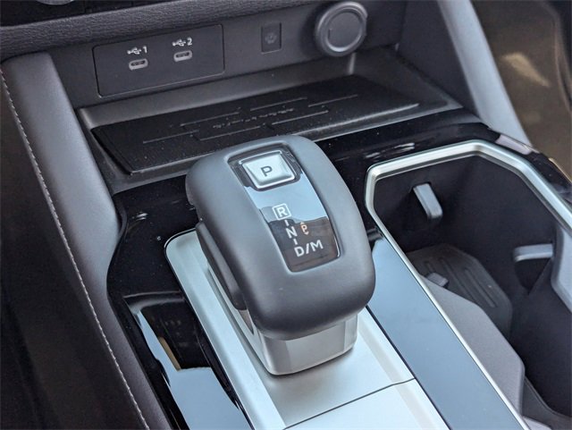 New 2025 Mitsubishi Outlander SE image 17