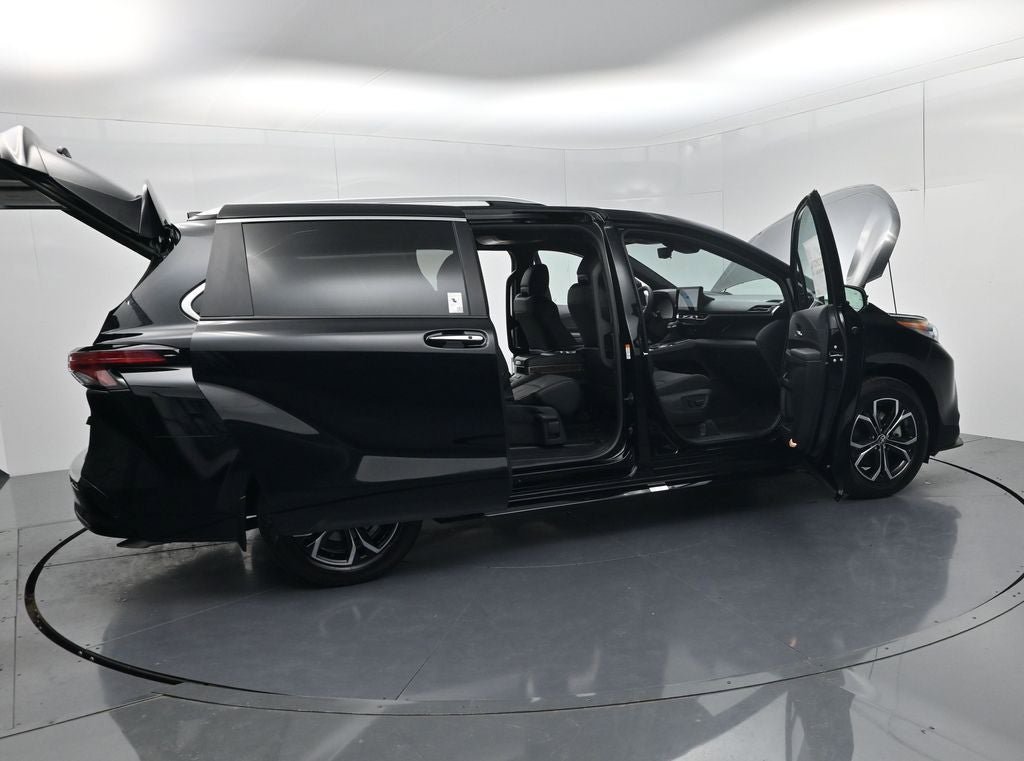 New 2026 Toyota Sienna Platinum AWD/4WD image 75