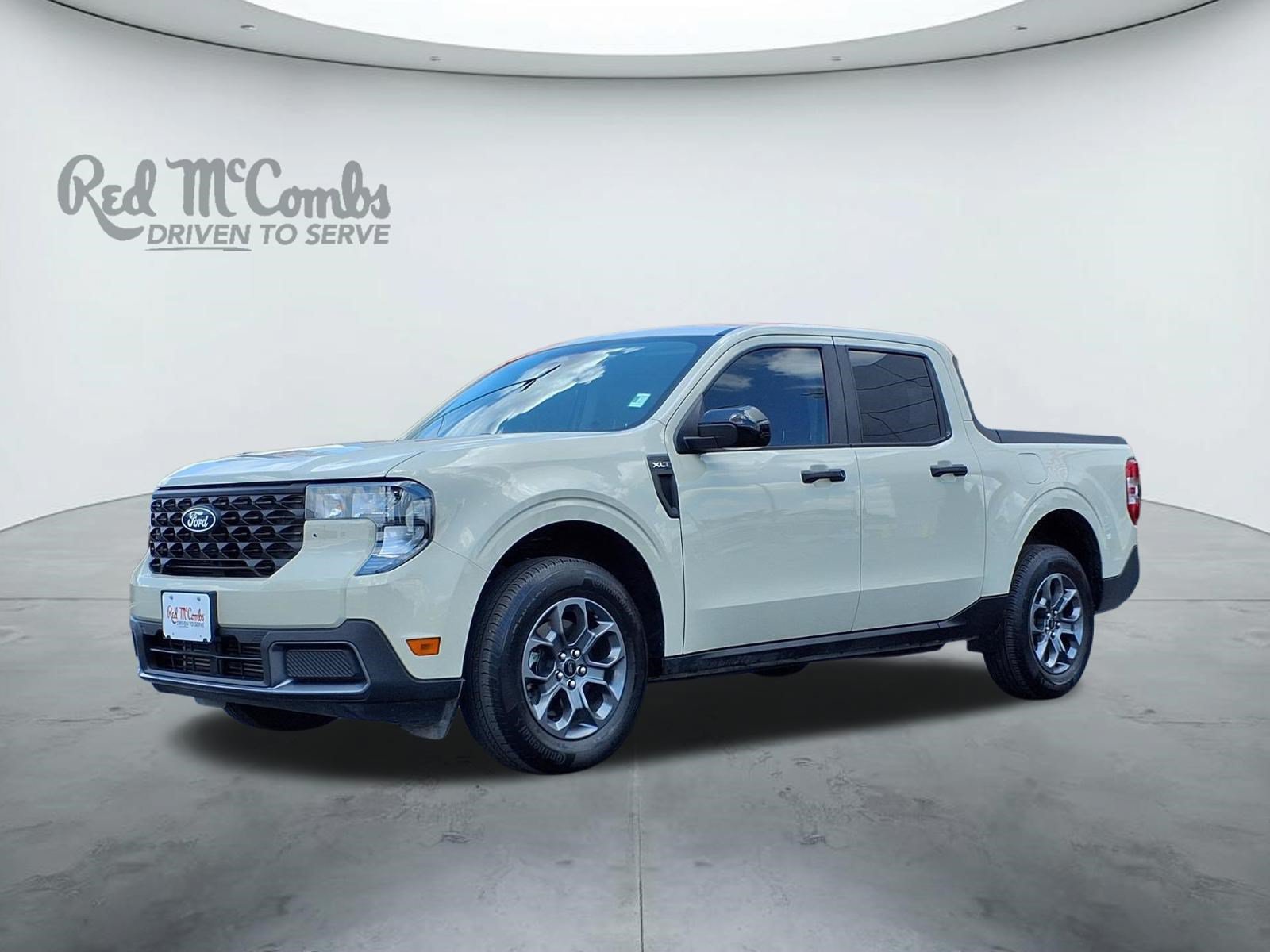 Certified 2025 Ford Maverick XLT w/ XLT Luxury Package AWD/4WD image 1