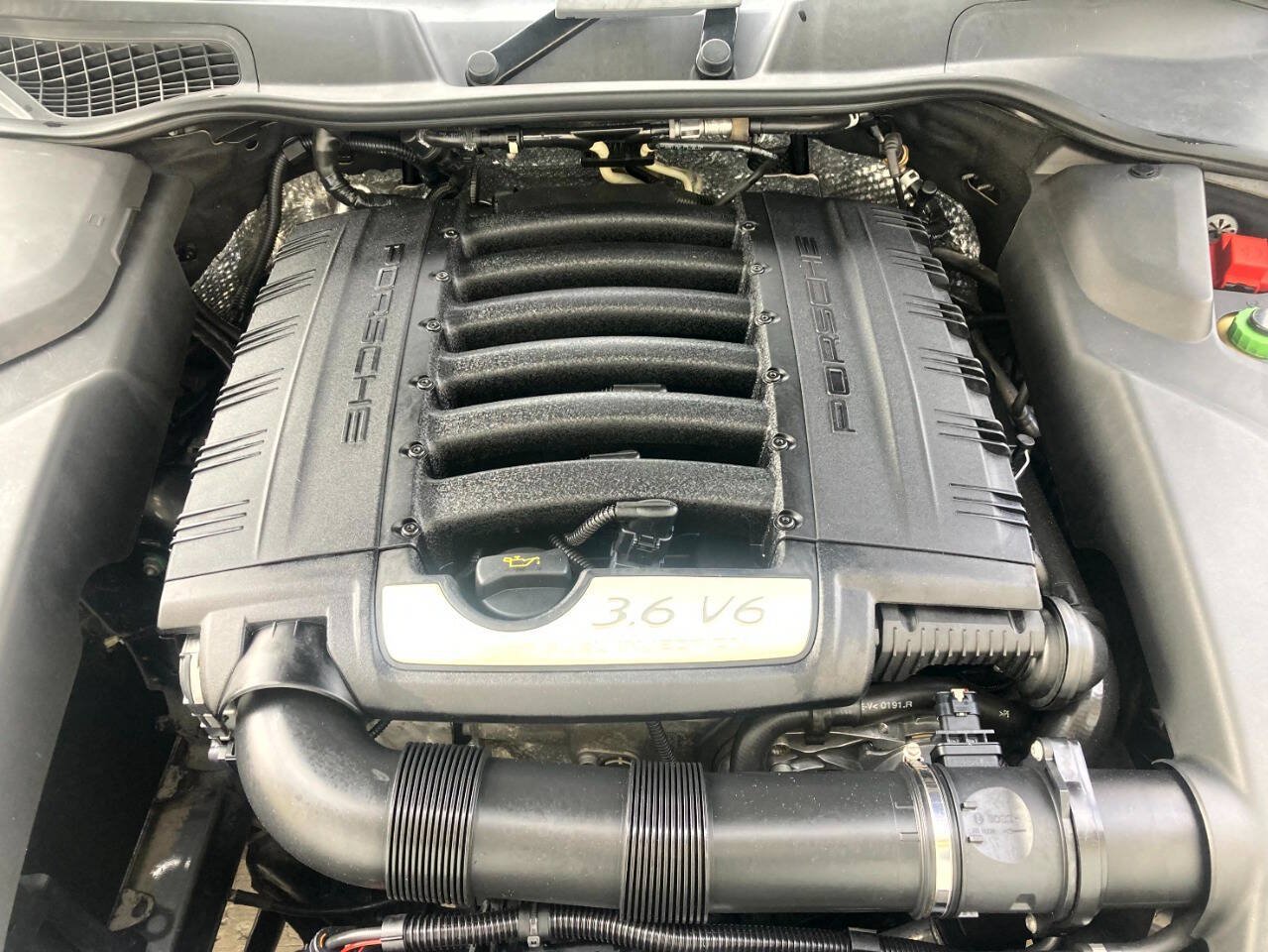 Used 2014 Porsche Cayenne AWD/4WD image 40