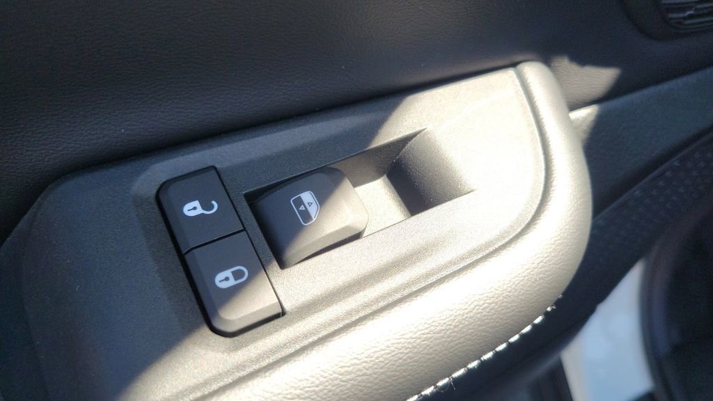 New 2025 Jeep Grand Cherokee L Limited w/ Black Appearance Package image 17