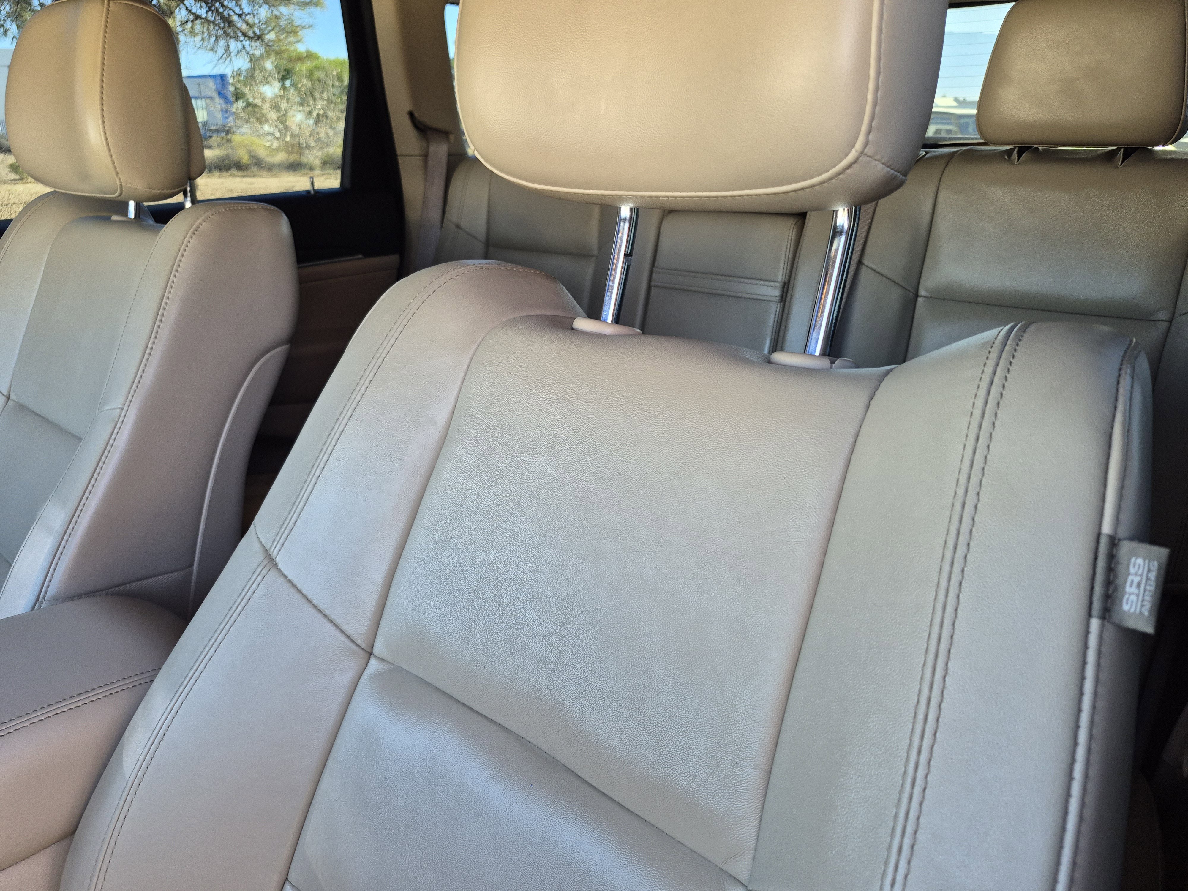 Used 2020 Jeep Grand Cherokee Limited image 29