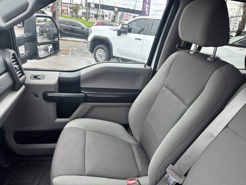 Used 2018 Ford F250 XL w/ STX Appearance Package AWD/4WD image 16