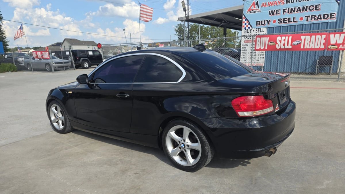 Used 2011 BMW 128i Coupe RWD image 13