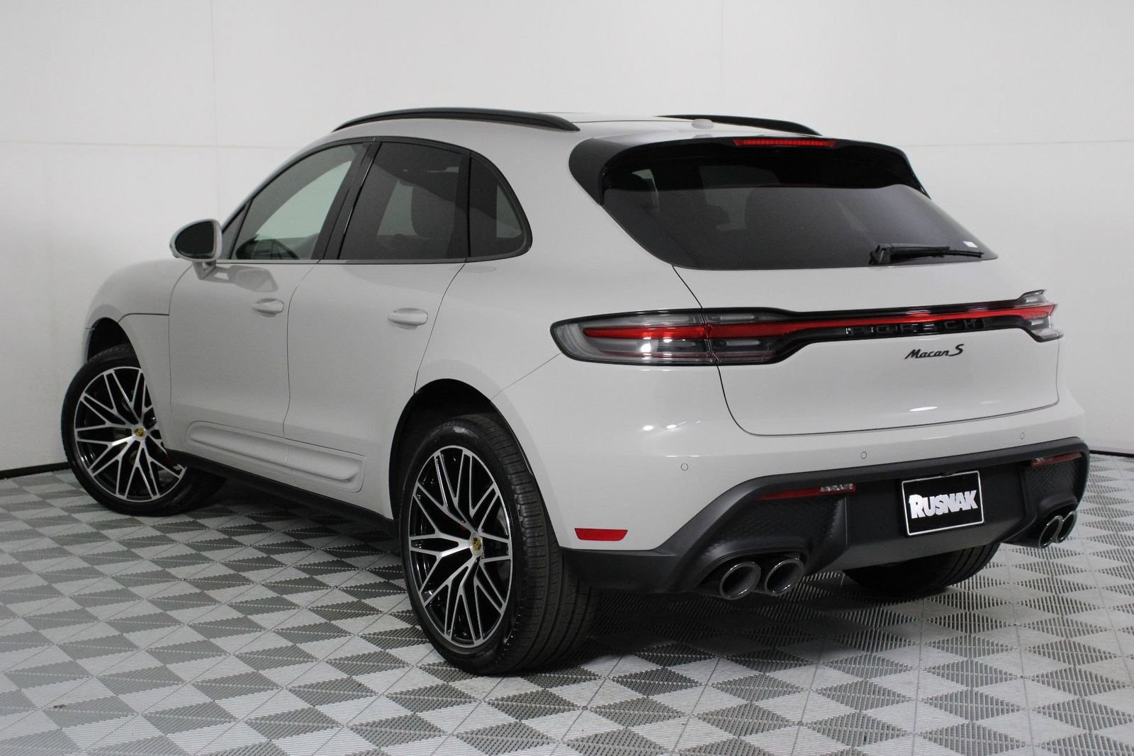 New 2026 Porsche Macan S AWD/4WD image 3