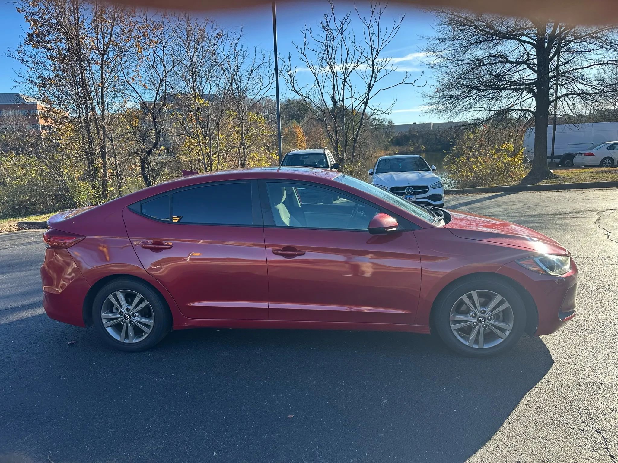 Used 2018 Hyundai Elantra Value Edition FWD image 7