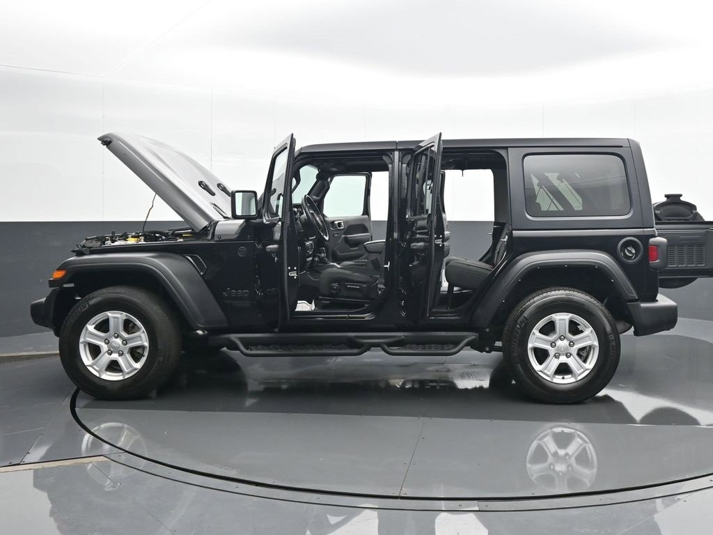 Used 2021 Jeep Wrangler Unlimited Sport image 27