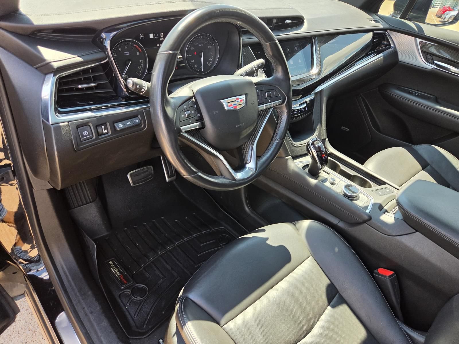 Used 2022 Cadillac XT6 Sport w/ Technology Package AWD/4WD image 24
