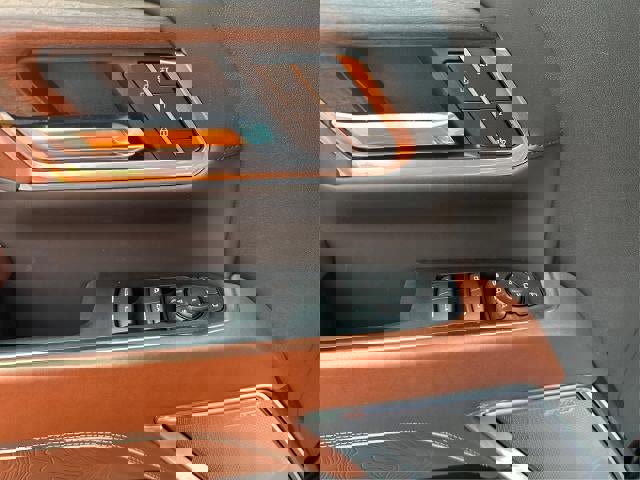 New 2025 GMC Sierra 2500 Denali Ultimate w/ Snow Plow Prep/Camper Package image 21