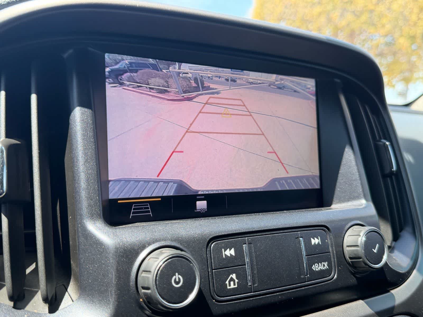 Used 2021 Chevrolet Colorado Z71 w/ Safety Package RWD image 15
