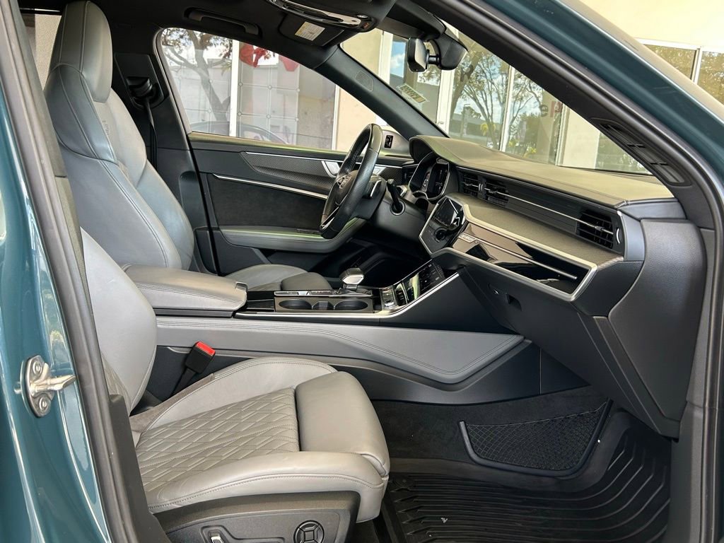 Used 2021 Audi S6 Prestige image 31
