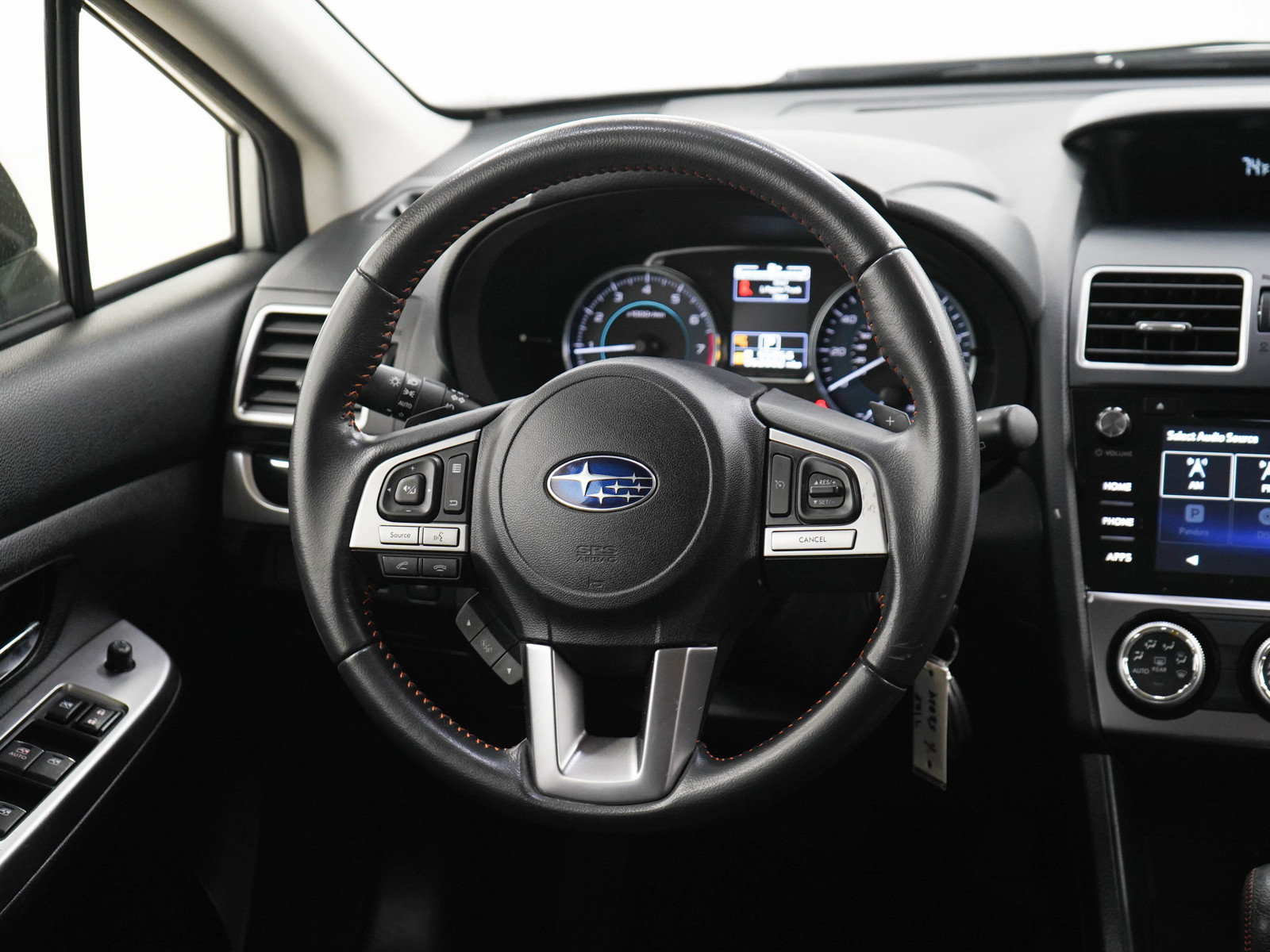 Used 2016 Subaru Crosstrek 2.0i Limited w/ Popular Package #2 AWD/4WD image 14