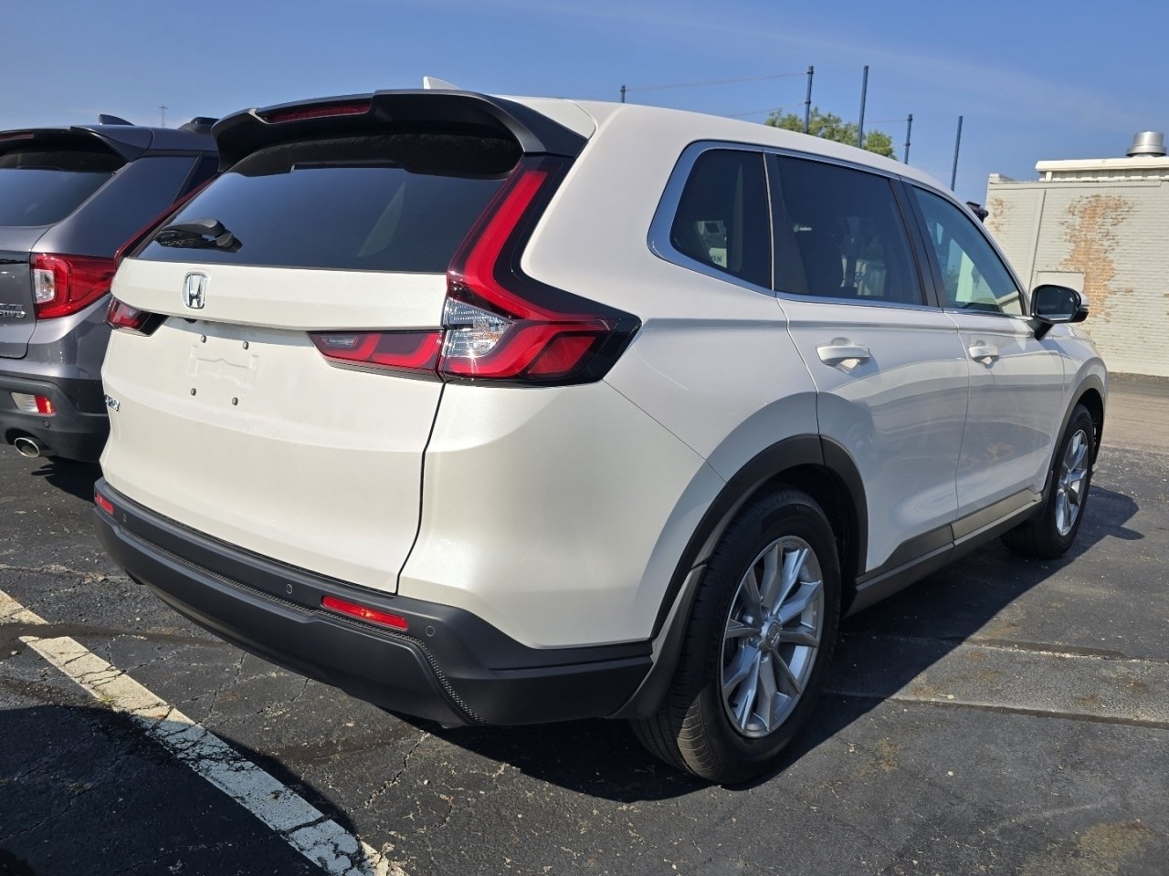 Used 2025 Honda CR-V EX-L image 7