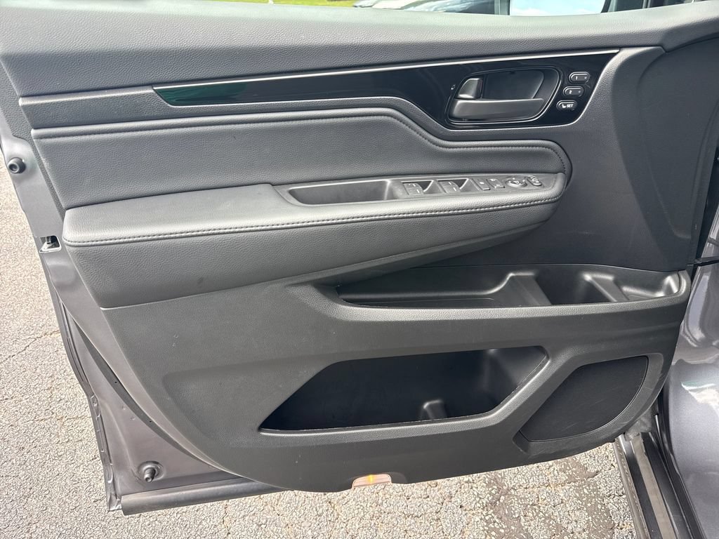 Used 2025 Honda Odyssey Touring image 24