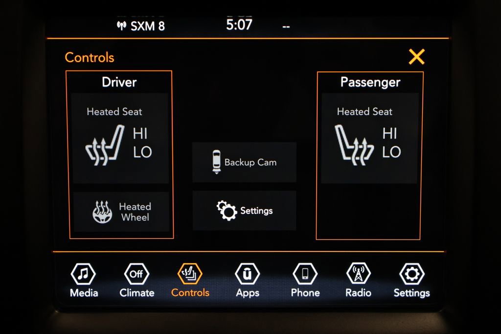 Used 2021 Jeep Cherokee Latitude Lux 80th Anniv w/ Quick Order Package 26U 80TH image 27