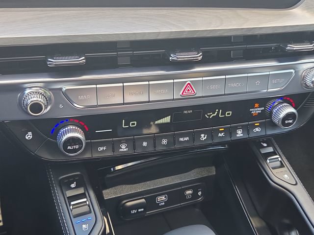 Certified 2025 Kia Telluride SX Prestige X-Pro AWD/4WD image 27