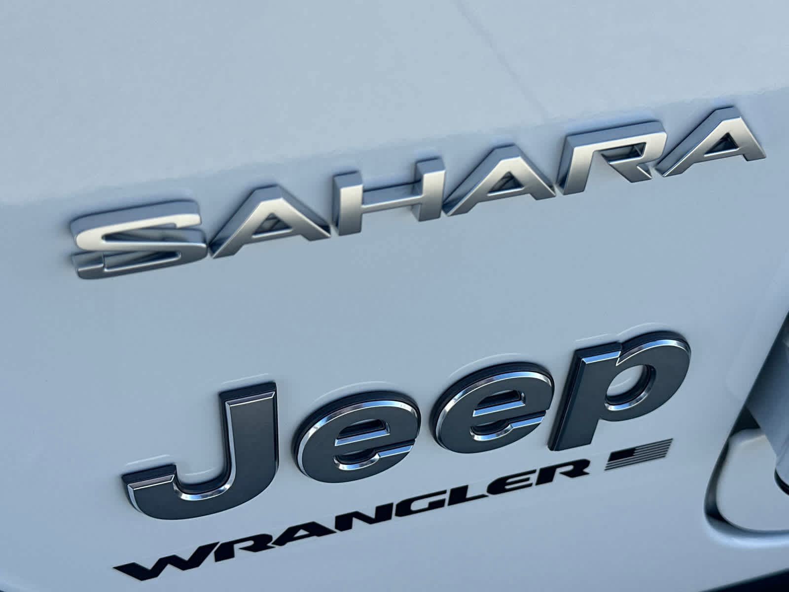 New 2024 Jeep Wrangler Unlimited Sahara w/ Safety Group AWD/4WD image 6