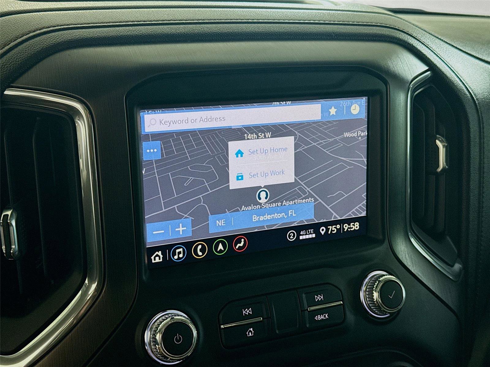 Used 2020 GMC Sierra 2500 AT4 w/ AT4 Premium Package image 10