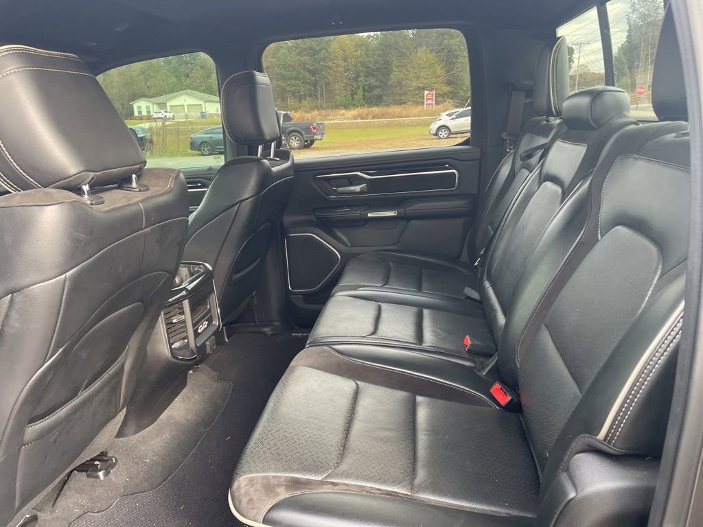 Used 2019 RAM 1500 Laramie w/ Sport Appearance Package image 10
