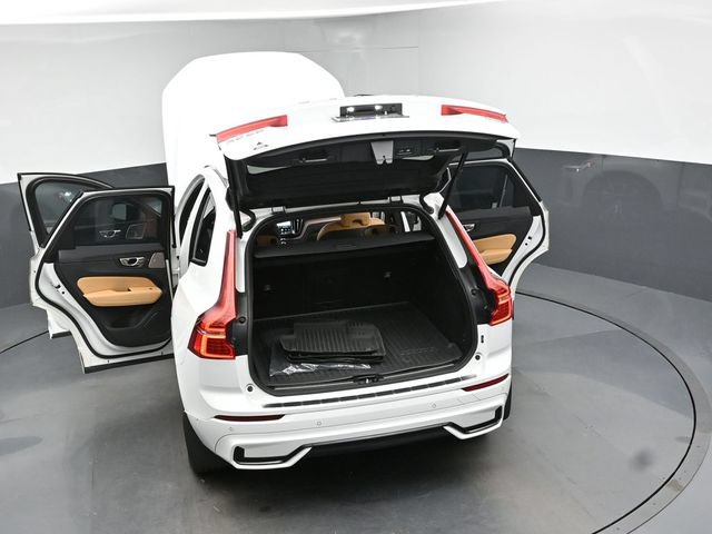 Used 2023 Volvo XC60 B6 Ultimate w/ Protection Package Premier AWD/4WD image 51