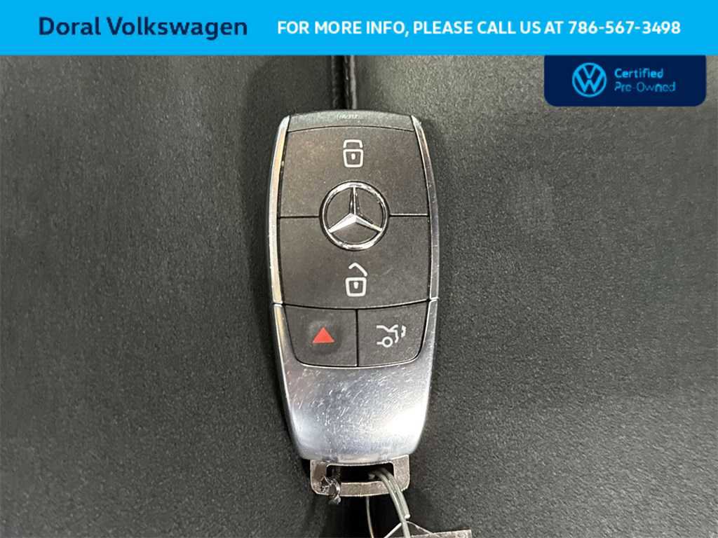 Used 2024 Mercedes-Benz GLB 250 image 28