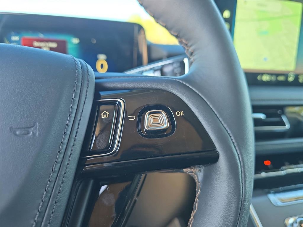 New 2026 Lincoln Aviator AWD image 22