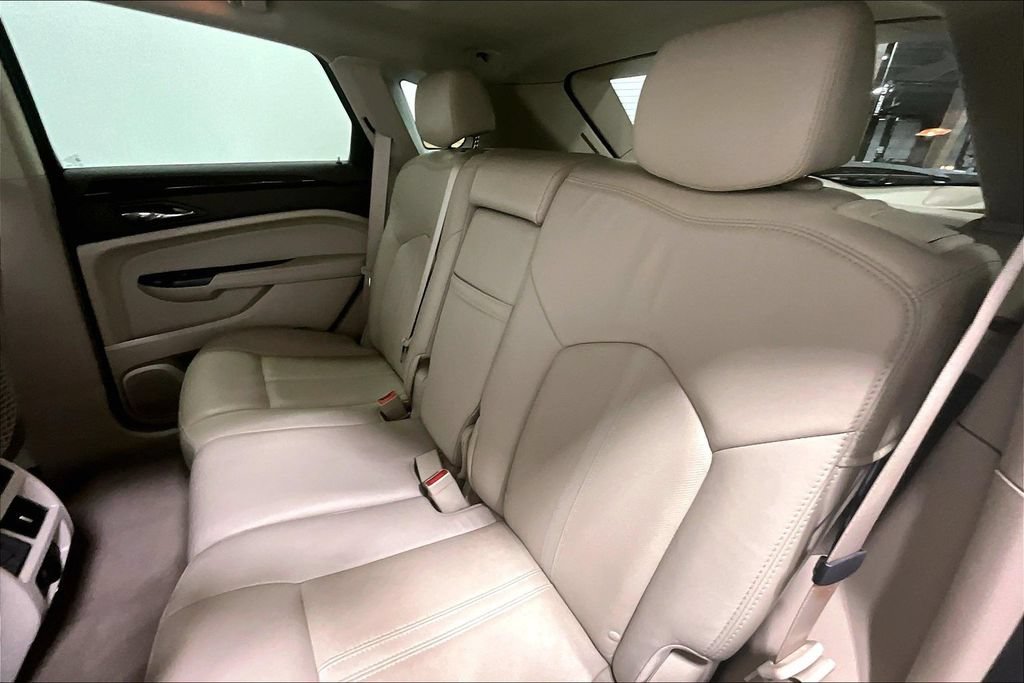 Used 2015 Cadillac SRX Luxury FWD image 28