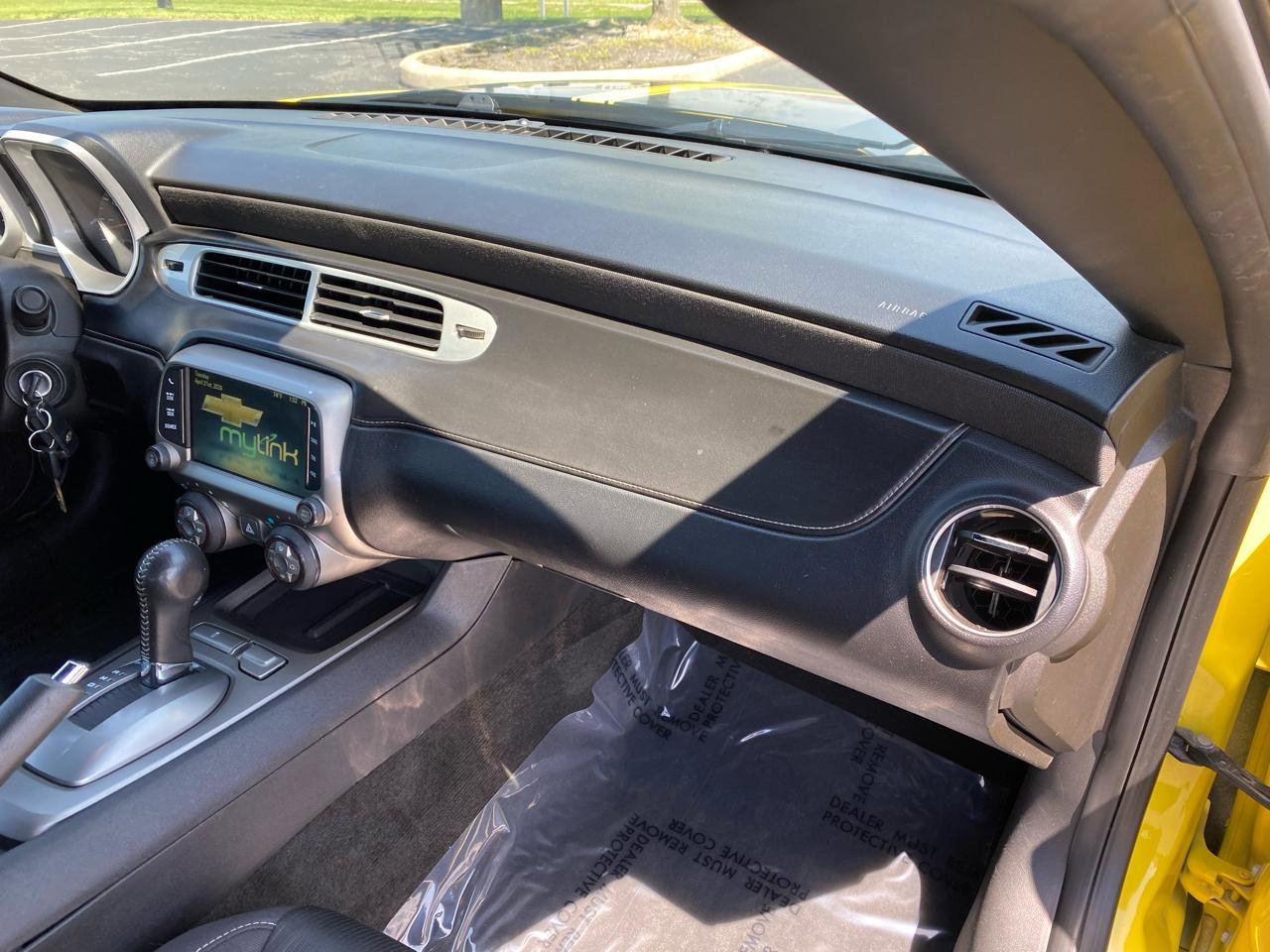 Used 2015 Chevrolet Camaro LT RWD image 41
