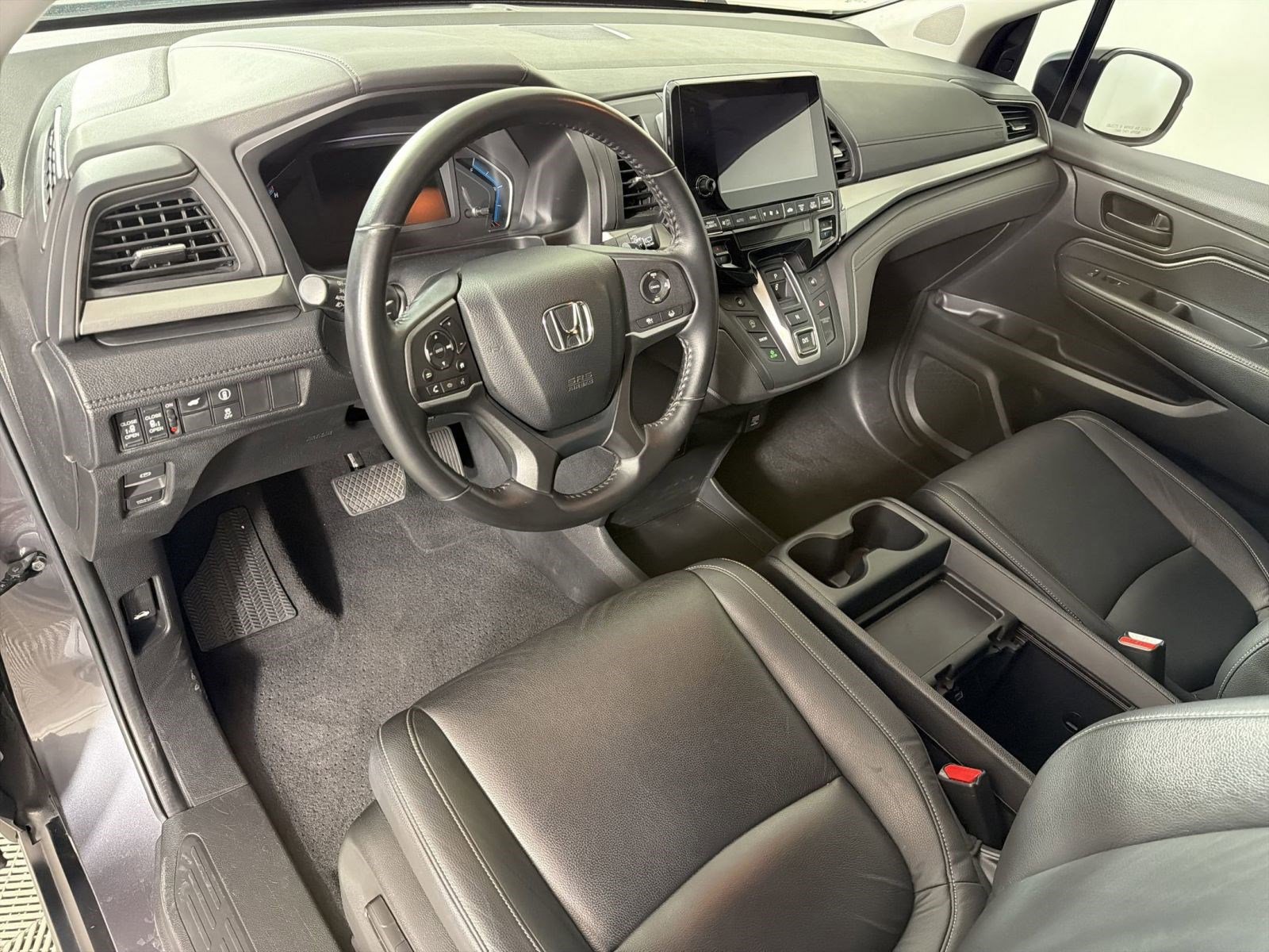 Certified 2024 Honda Odyssey EX-L image 4