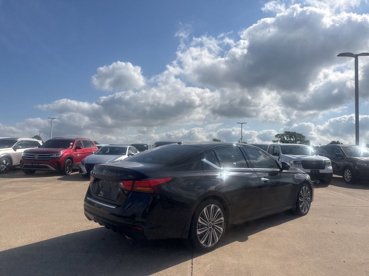 Used 2023 Nissan Altima 2.5 SL FWD image 20