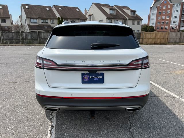 Used 2022 Lincoln Nautilus Reserve image 9