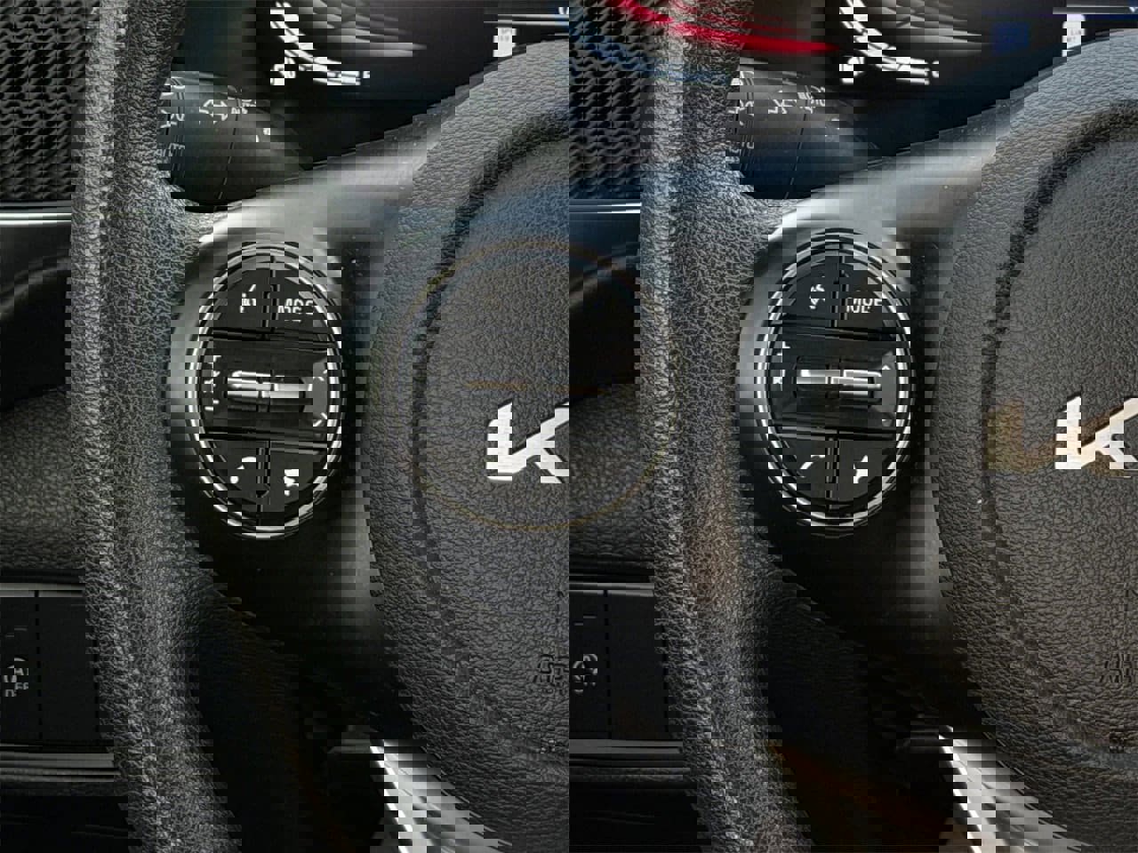 Used 2024 Kia Soul LX w/ Option Group 015 image 13