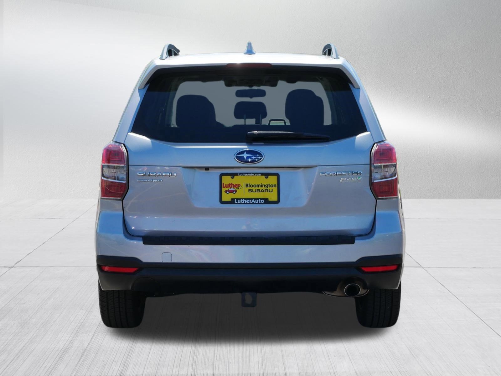 Used 2016 Subaru Forester 2.5i Touring w/ Eyesight & Navigation System AWD/4WD image 6