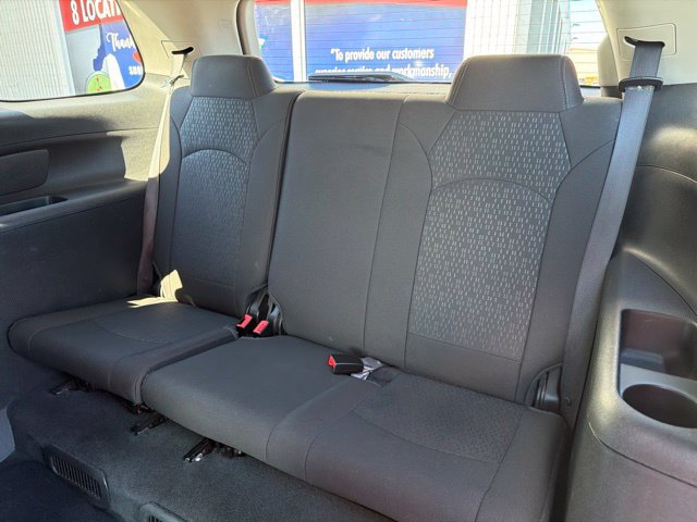 Used 2016 GMC Acadia SLE FWD image 24