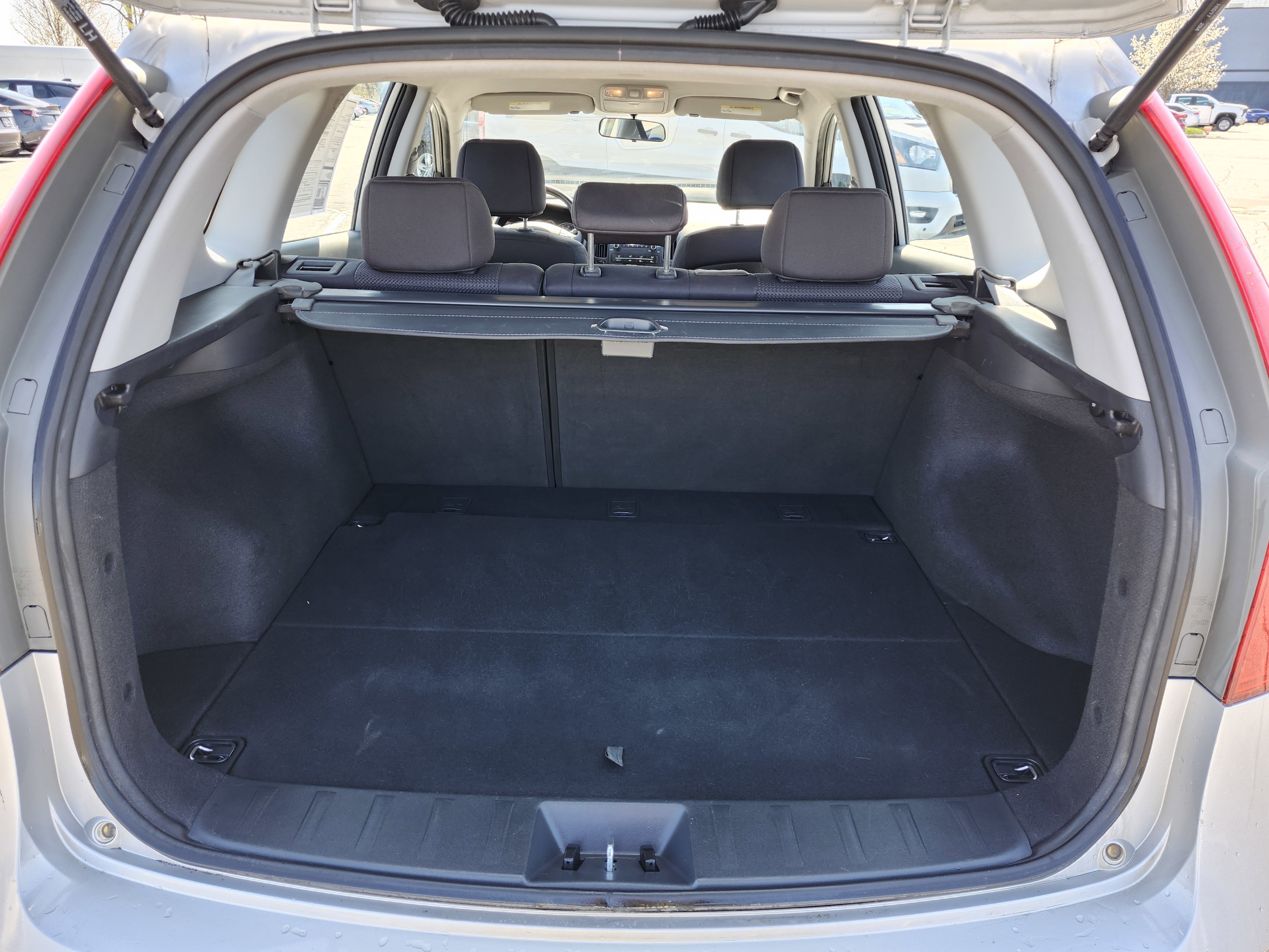 Used 2012 Hyundai Elantra GLS w/ Preferred Pkg image 20