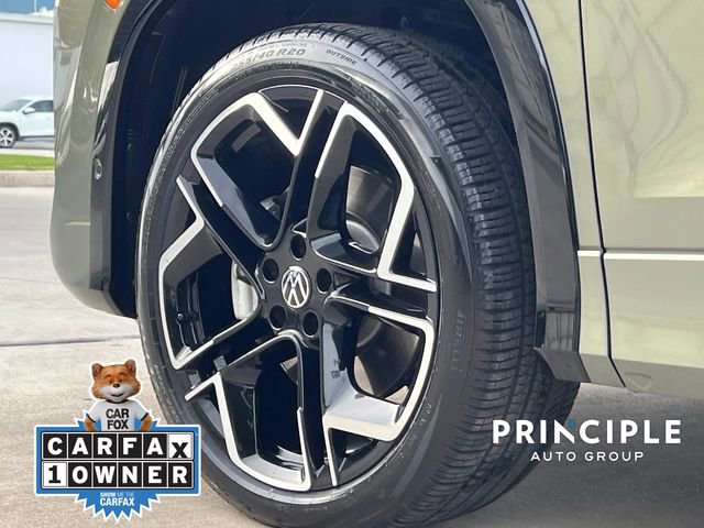 Used 2025 Volkswagen Tiguan SEL R-Line AWD/4WD image 7