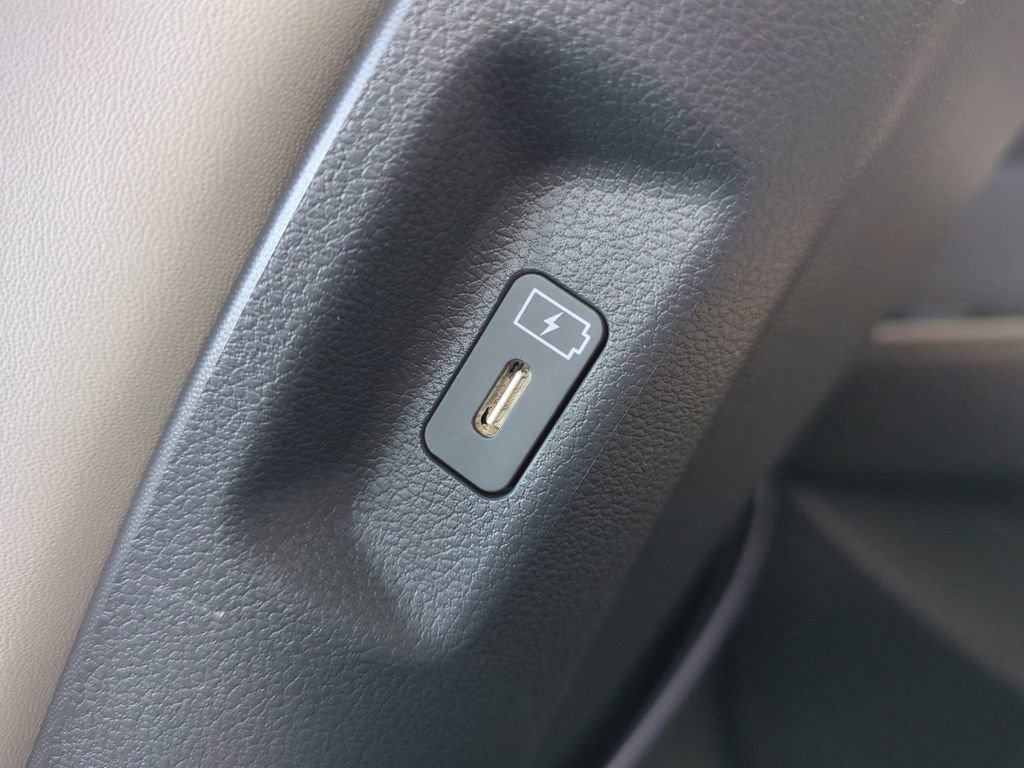 New 2026 Hyundai Santa Fe SEL FWD image 17