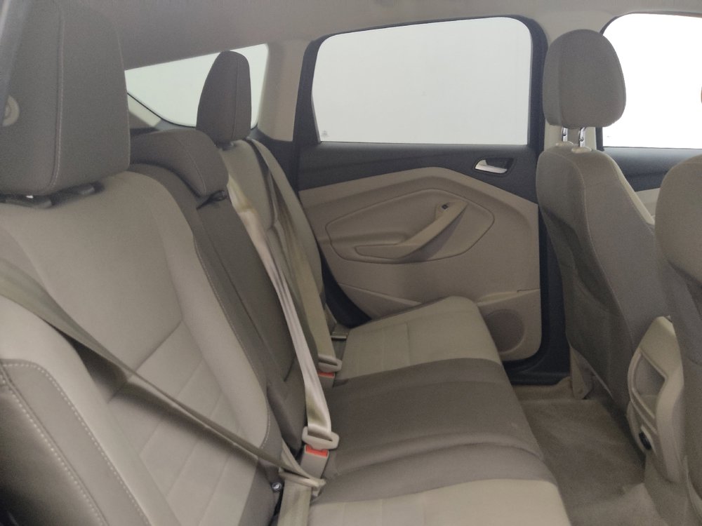 Used 2016 Ford Escape SE FWD image 19