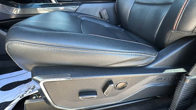 Certified 2022 Ford F150 Lariat w/ Equipment Group 502A High image 7