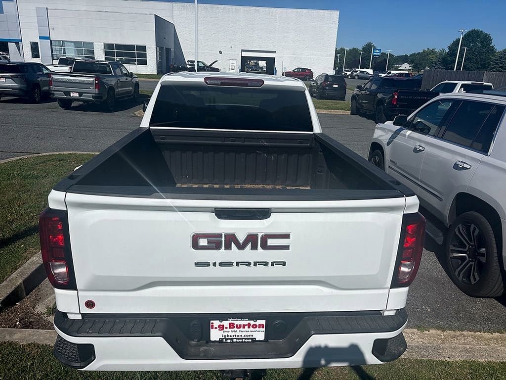 Used 2026 GMC Sierra 1500 Pro w/ Graphite Edition AWD/4WD image 9